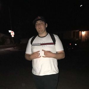 Meet your Posher, Julian